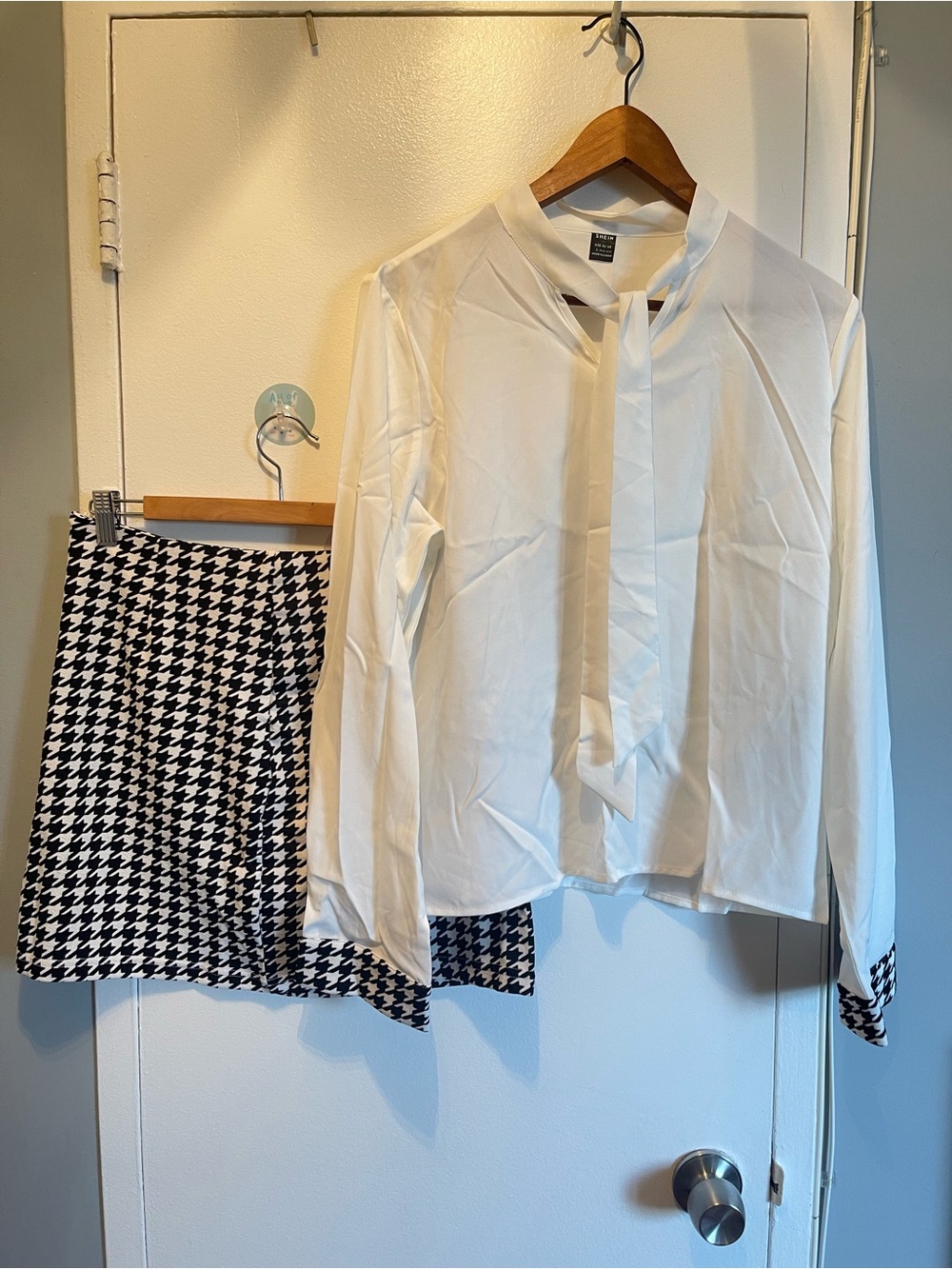 New 2 piece set of White Tie-Neck Blouse with Black & White Houndstooth Skirt